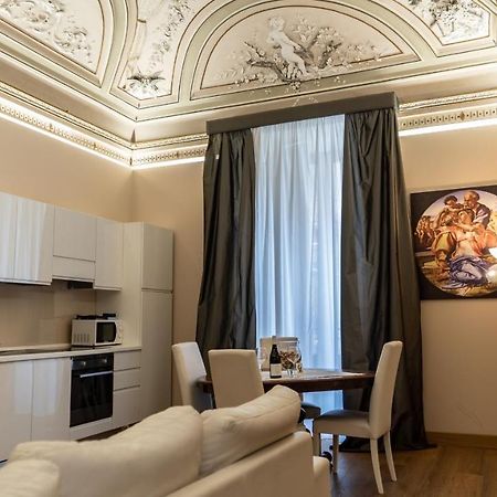 Duca Di Sarro Le Suites Катания Экстерьер фото